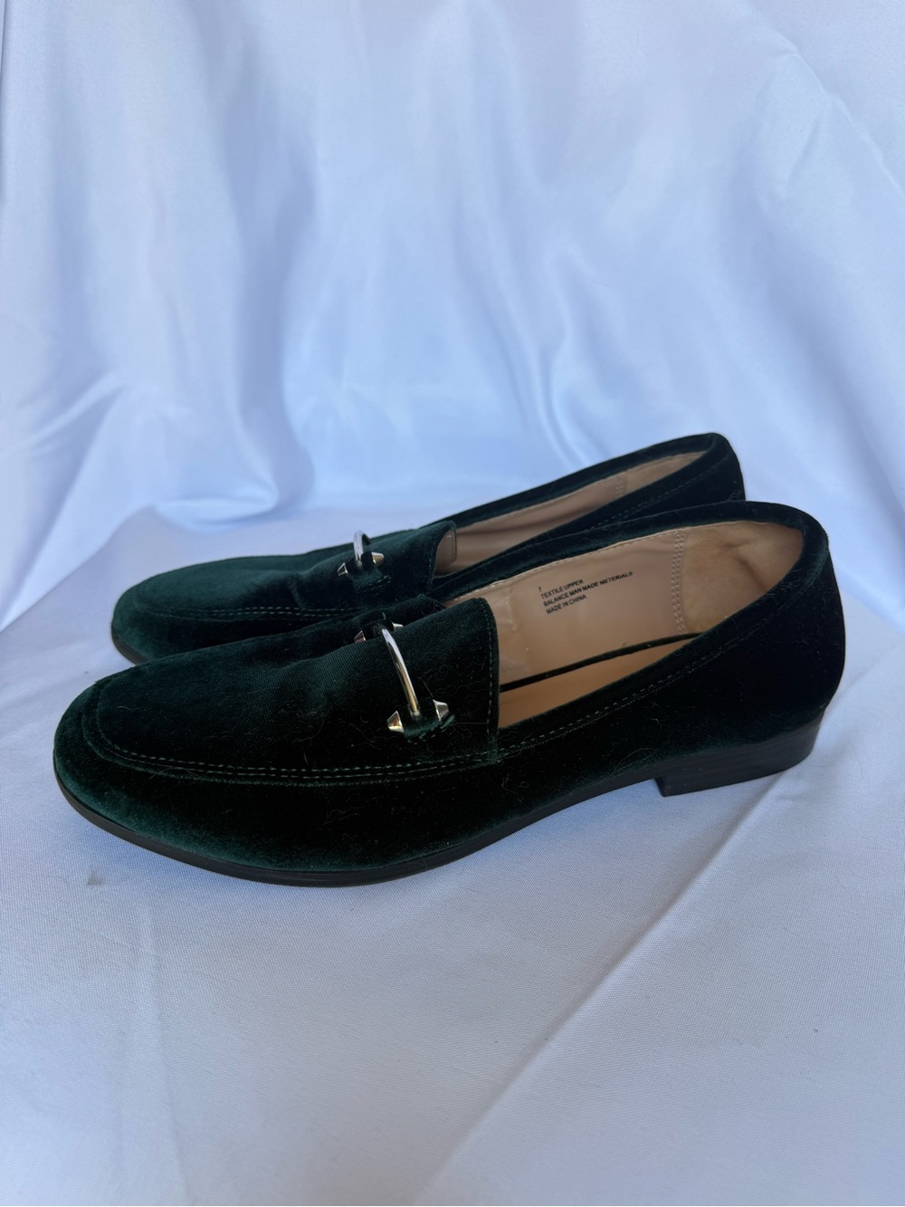 Charming Charlie Emerald Green Velvet Horsebit Loafers Size 7 - Picture 5 of 9